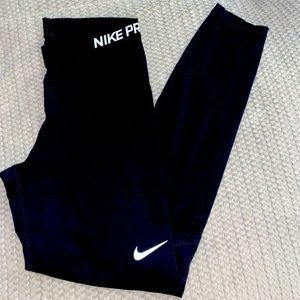 Nike Pro Leggings- normal length